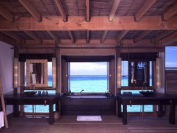 ヴィラスイート/バスルーム