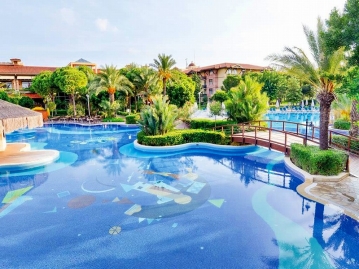 プール（イメージ）