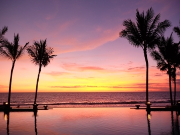 インフィニティプールのサンセットタイム