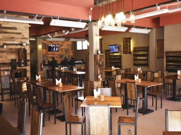 レストラン（イメージ）