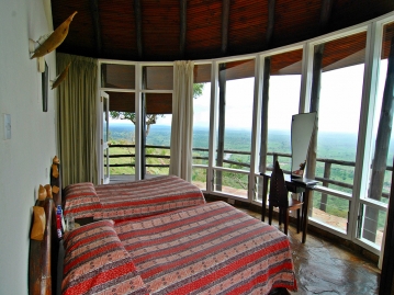 デラックスルーム　ベッドルーム