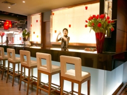 The Square（インターナショナル料理）