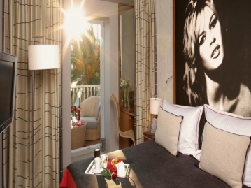 スーペリアシービューバルコニールーム一例