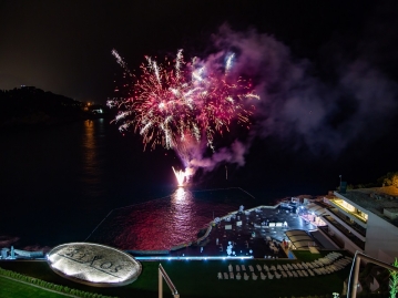 エンターテーメント