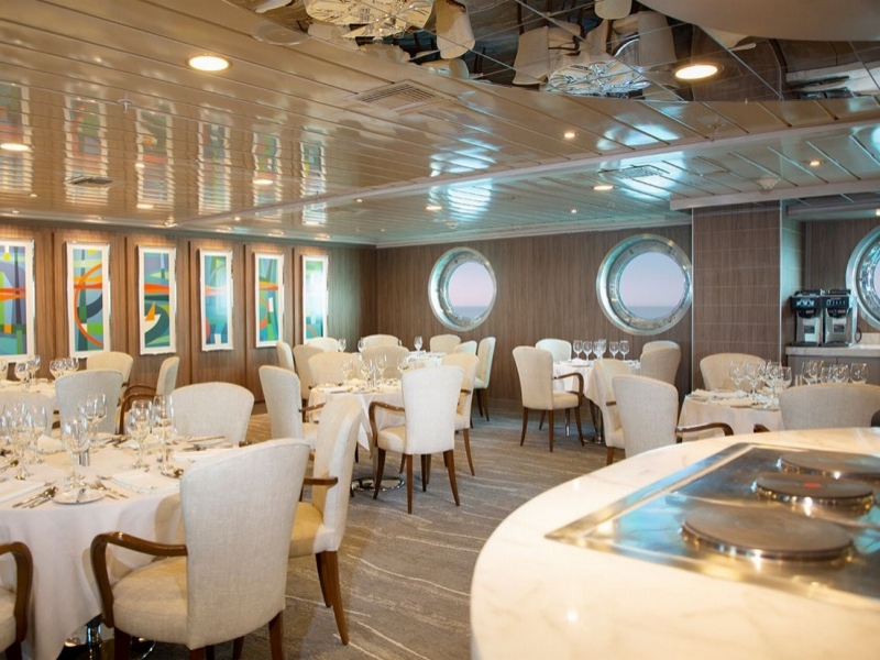 レストラン（イメージ）