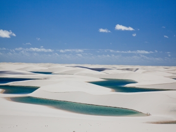 [JALマイル加算可]ブラジル深部の絶景へ☆キラキラの白砂漠大レンソイス&プレギサス川スピードボートで小レンソイスを訪れる 7日間