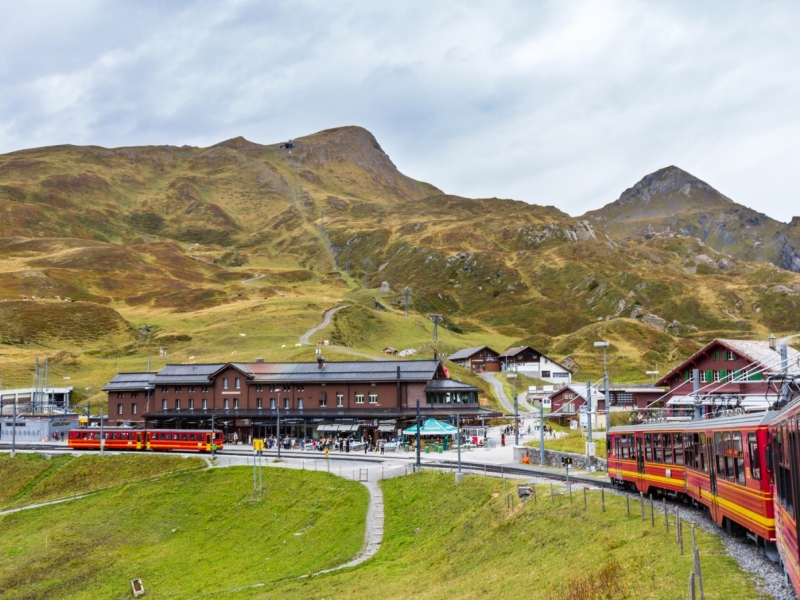 おすすめ スイス鉄道ツアー